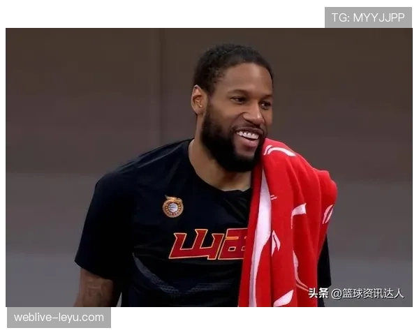 秘鲁队边路进攻闪耀全场,状态回暖斩获关键胜利 秘鲁队边路进攻闪耀全场,状态回暖斩获关键胜利