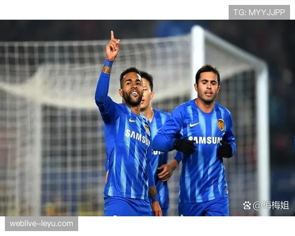 格纳布里进攻效率飙升,助力球队强势冲击赛季荣誉 格纳布里进攻效率飙升,助力球队强势冲击赛季荣誉