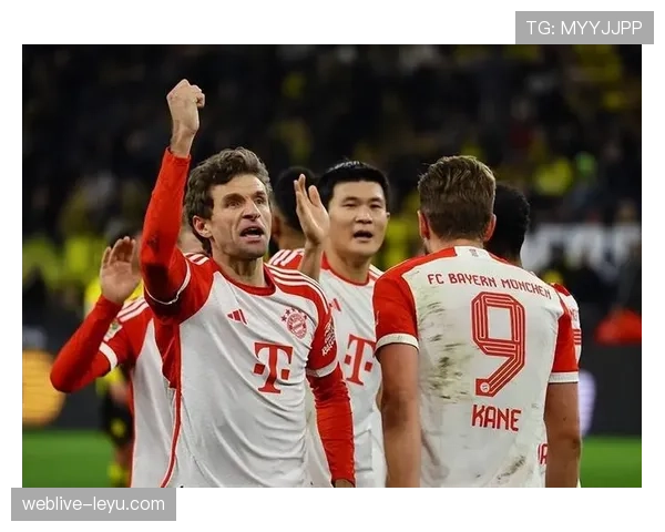 金玟哉在那不勒斯的辉煌岁月中表现稳健,助力球队夺冠的传奇旅程分析 金玟哉在那不勒斯的辉煌岁月中表现稳健,助力球队夺冠的传奇旅程分析